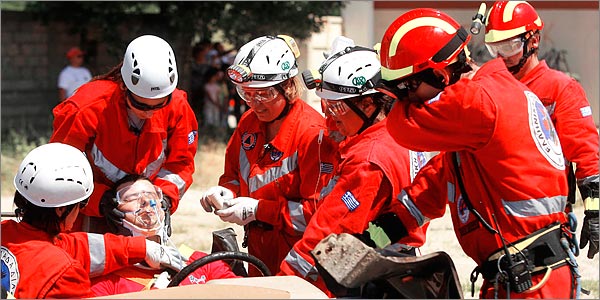 Σε ετοιμότητα οι Έλληνες διασώστες για την Ιαπωνία