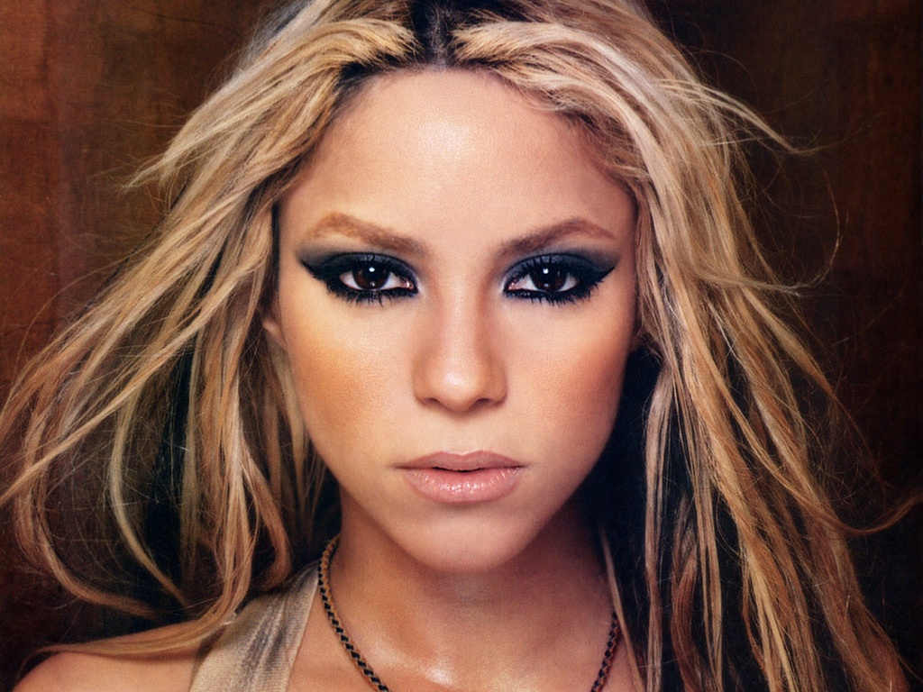 Η Shakira εμψύχωσε τον πατέρα της
