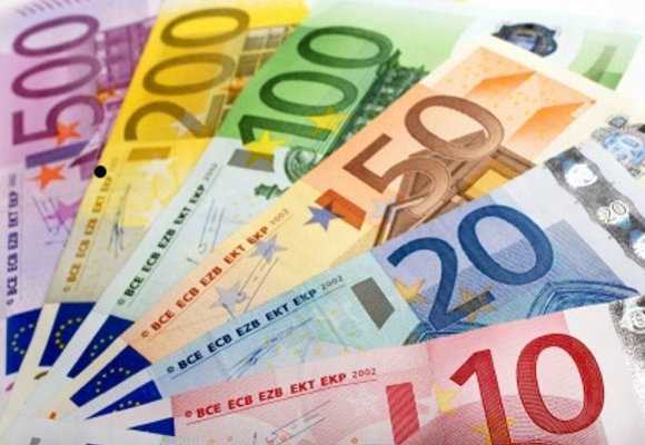 Γέμισε πλαστά ευρώ η αγορά της Πάτρας
