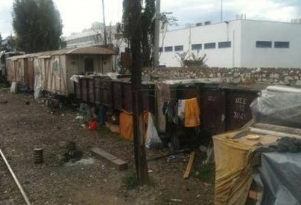 «Ξήλωσαν» καταυλισμό μεταναστών στην Πάτρα