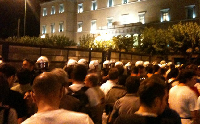 Ένταση μεταξύ αστυνομικών &#8211; διαδηλωτών