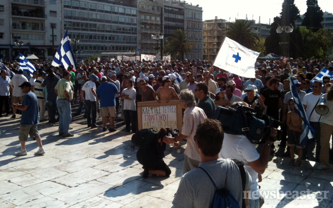 Έφτασαν στο Σύνταγμα οι αυτοκινητιστές