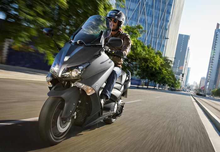 Το ανανεωμένο Yamaha TMAX