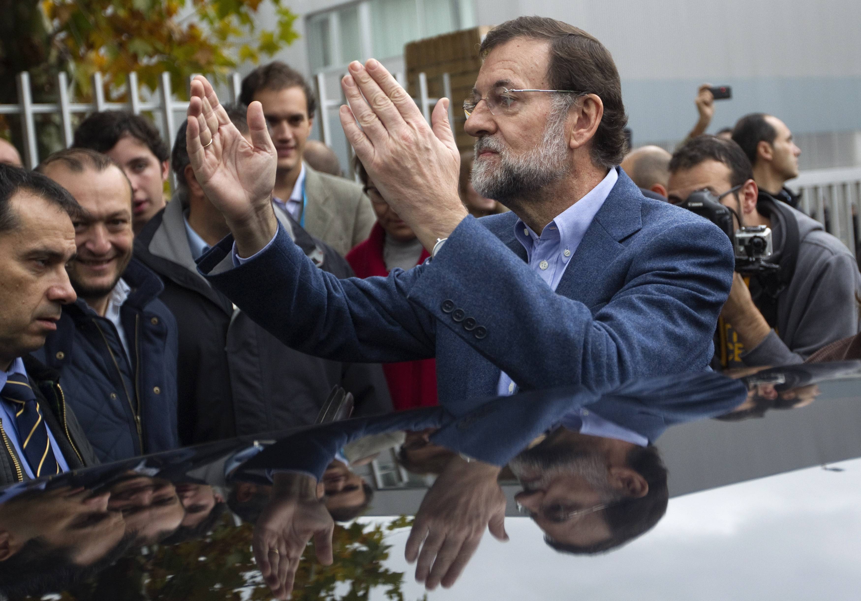 Σαρωτική νίκη του Λαϊκού Κόμματος στην Ισπανία