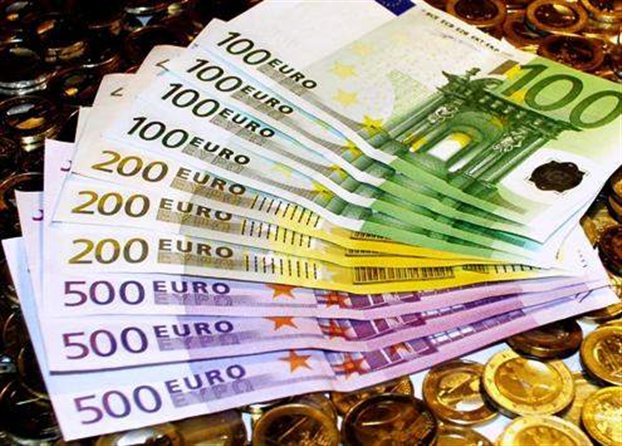 Θησαυροί εκατομμυρίων ευρώ σε τραπεζικούς λογαριασμούς