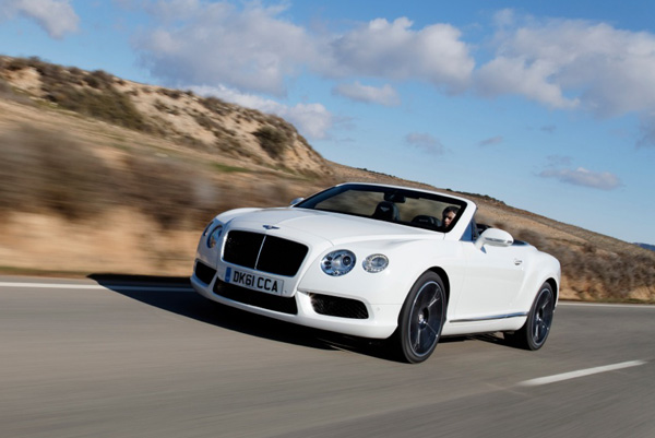 Με πιο οικολογικό προφίλ η νέα Bentley Continental GT V8