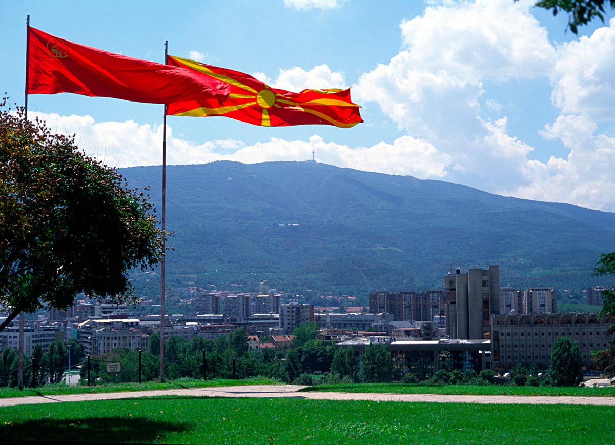 Τέσσερις οι υποψήφιοι στις προεδρικές εκλογές στα Σκόπια