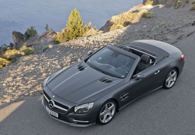 Η έκτη γενιά της Mercedes SL