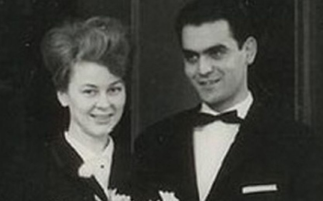 Φωτογραφία από τον πρώτο γάμο του Α. Τσοχατζόπουλου