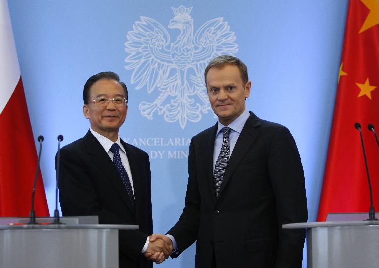 Προς διπλασιασμό οι εμπορικές συναλλαγές Κίνας-Πολωνίας