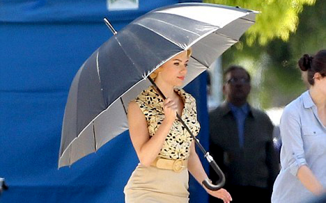 Η Scarlett Johansson στο ντους του «Ψυχώ»