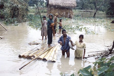 Φονικές κατολισθήσεις στο Μπαγκλαντές