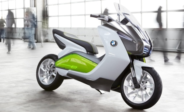 Παγκόσμια πρεμιέρα του ηλεκτρικού BMW e-scooter