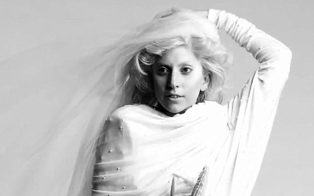 Οι μεταμορφώσεις της Lady Gaga