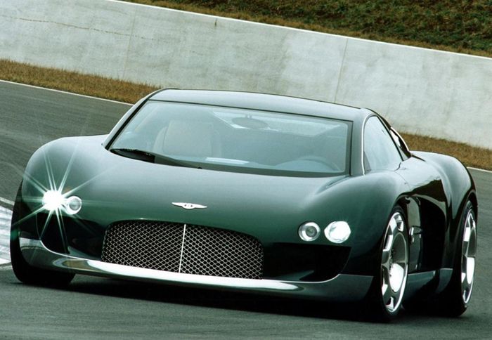 Φήμες για νέο sport car από τη Bentley