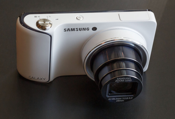 Η Samsung παρουσίασε την δική της «smart camera»