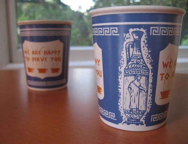 Μέρος της νεοϋορκέζικης ιστορίας μια ελληνική κούπα καφέ