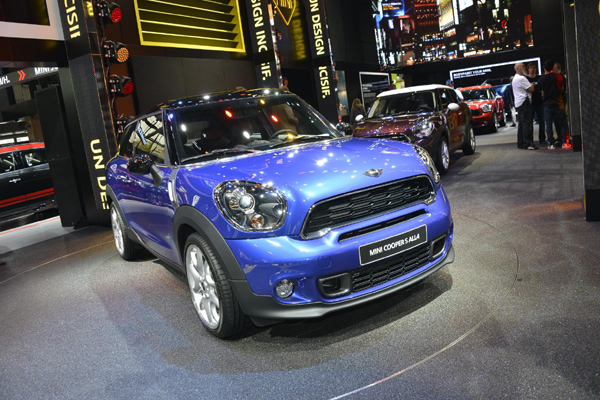 Σε τέσσερις εκδόσεις το Mini Paceman