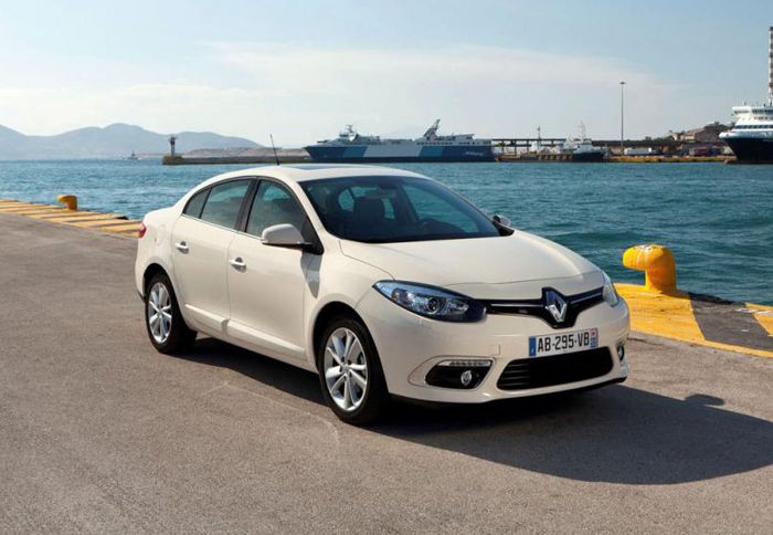 Έρχεται το ανανεωμένο Renault Fluence