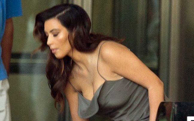 Αέρινη&#8230; η Kim Kardashian