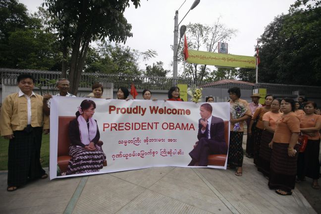 Στη Μιανμάρ ο Μπαράκ Ομπάμα