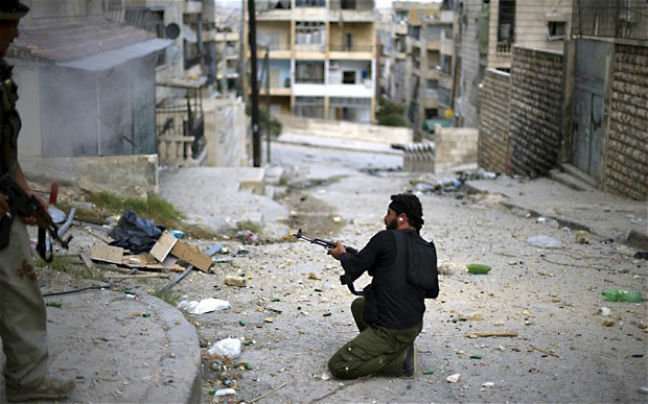 Σύροι αντάρτες ετοιμάζονται για επίθεση στο Χαλέπι