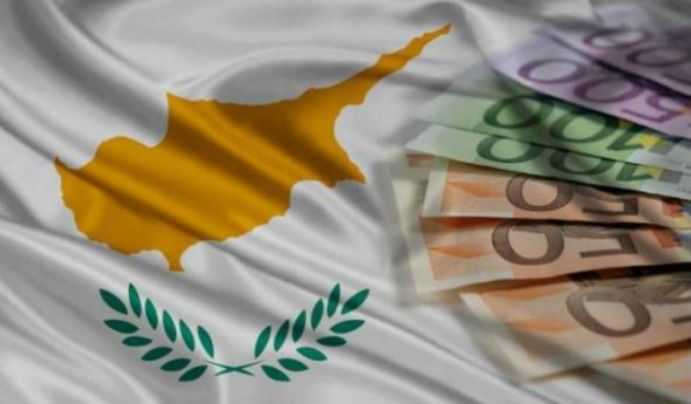 Χαλαρώσεις στις τραπεζικές συναλλαγές στην Κύπρο
