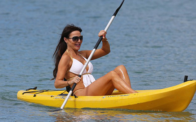 Σε εξαιρετική διάθεση και φόρμα η Lizzie Cundy