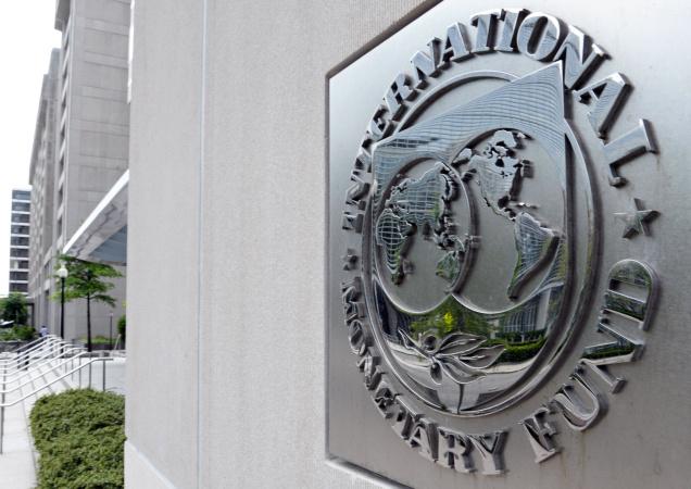 Aντί για 5,16 δισ. το ΔΝΤ θα δώσει στην Ελλάδα 1,72 δισ. ευρώ