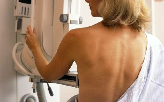 Σώζει ζωές η ετήσια μαστογραφία από την ηλικία των 40 ετών