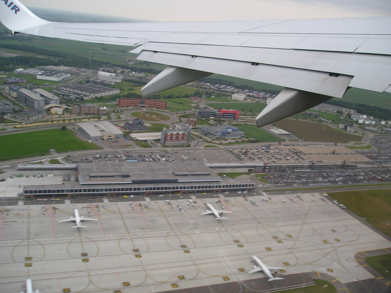 Αεροσκάφος τύπου Cessna συνετρίβη σε βελγικό αεροδρόμιο