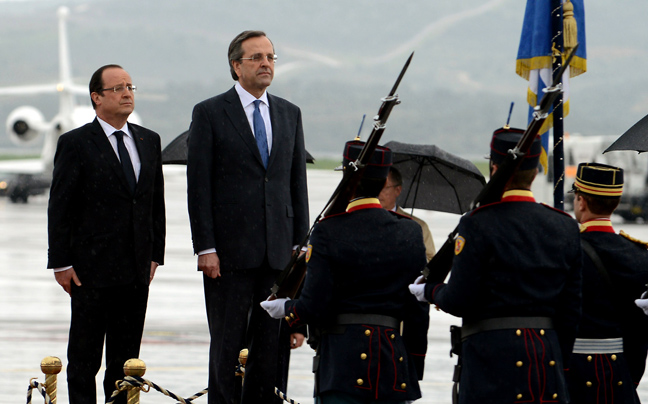 Καρέ καρέ η επίσκεψη του Γάλλου προέδρου
