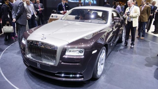 Το νέο υπερπολυτελές coupe της Rolls Royce