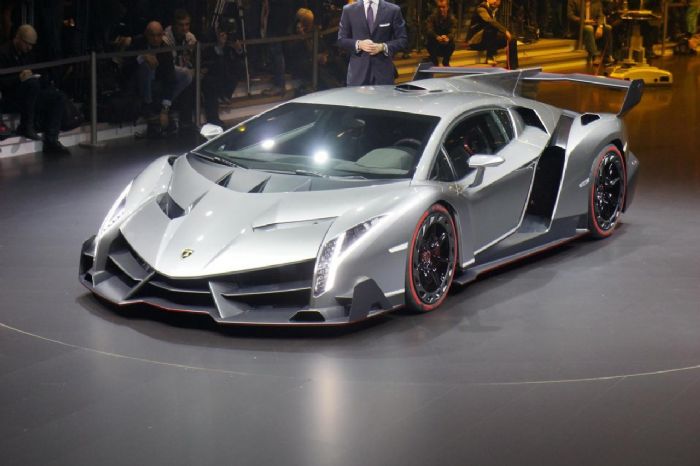 Αύξηση 30% των πωλήσεων σημείωσε η Lamborghini