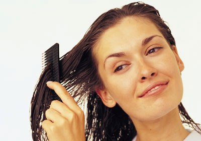 Τα χειρότερα πράγματα που μπορείτε να κάνετε στα μαλλιά