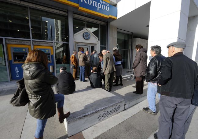 Χωρίς προβλήματα οι συναλλαγές στις κυπριακές τράπεζες