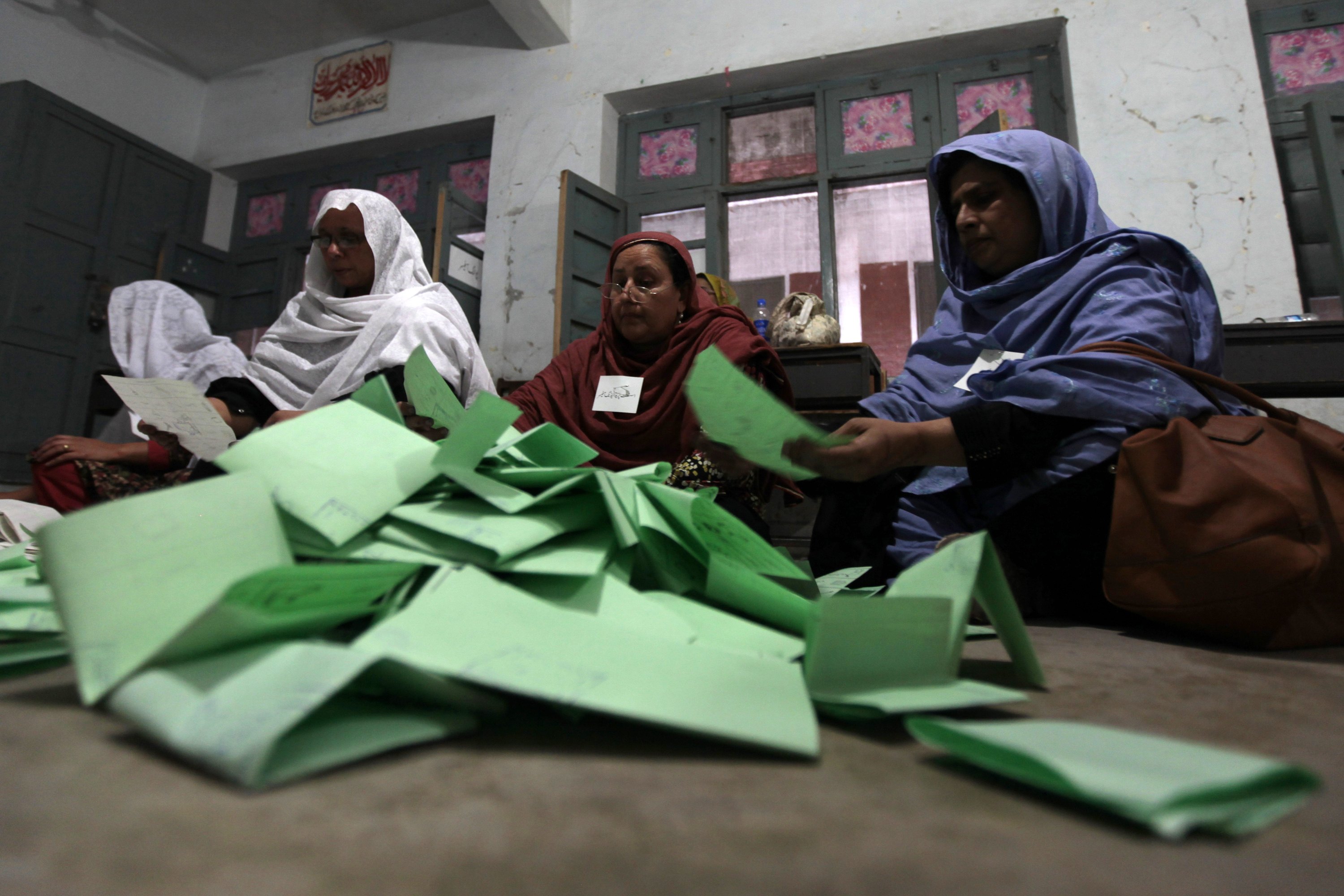 Στο 60% η συμμετοχή στις εκλογές στο Πακιστάν