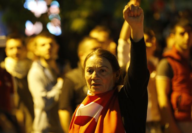Διογκώνεται η λαϊκή οργή στην Τουρκία