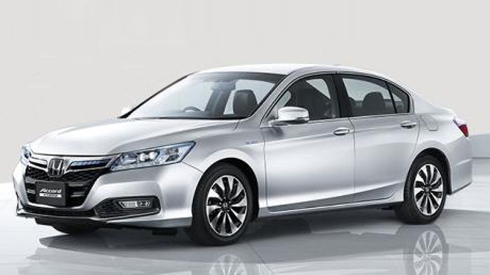 Αποκαλύπτεται το νέο Honda Accord Hybrid