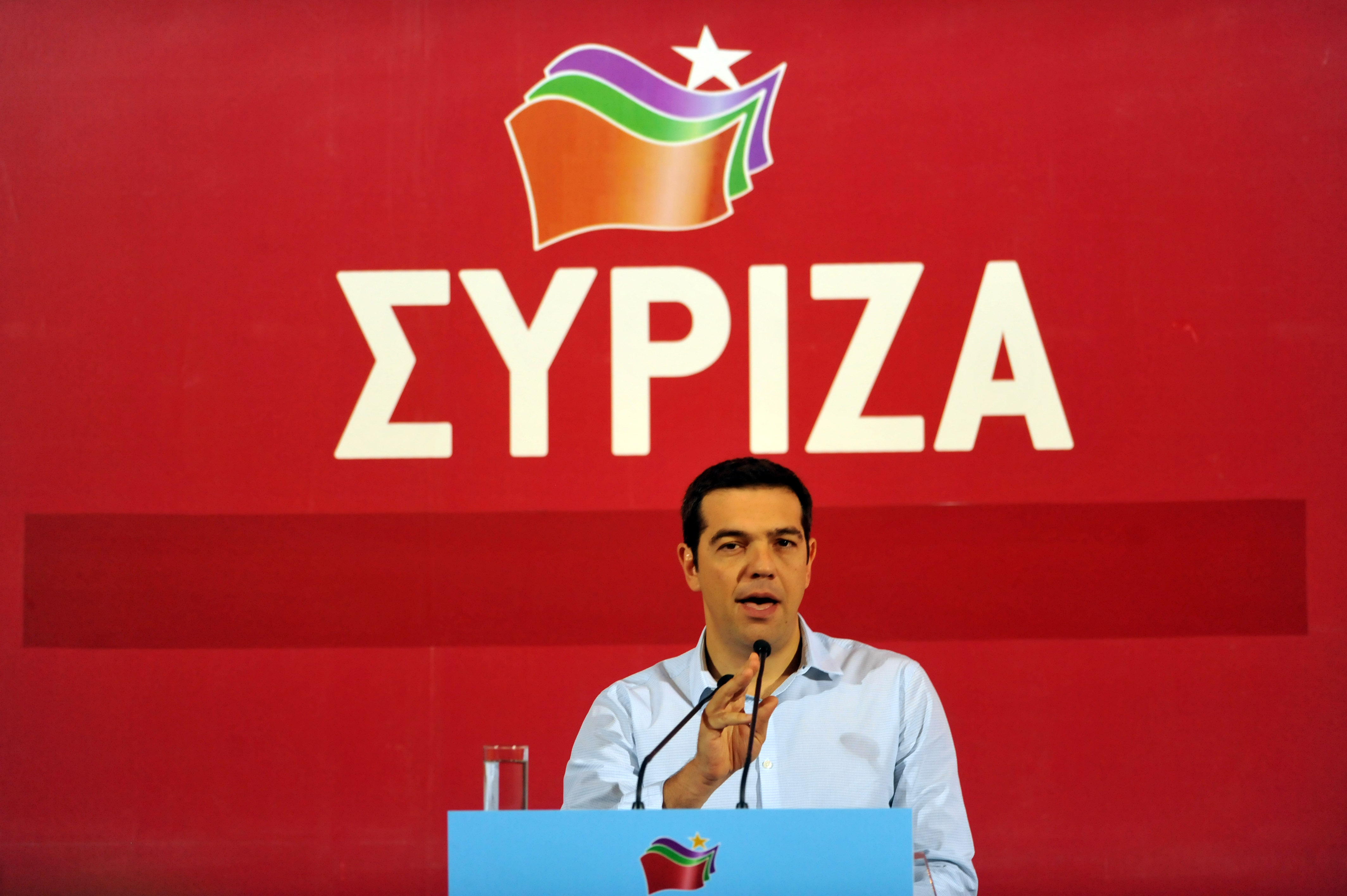 Ευφορία στον ΣΥΡΙΖΑ για την υποψηφιότητα Τσίπρα για επικεφαλής της Κομισιόν