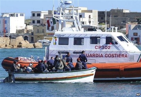 Διασώθηκαν 233 Αφρικανοί μετανάστες στη Σικελία