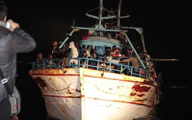 Τουλάχιστον 50 οι νεκροί από το ναυάγιο στη Λαμπεντούζα