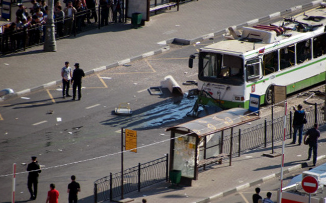 Από βόμβα η έκρηξη στο λεωφορείο