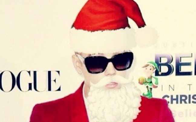 Ο Justin Bieber ντύθηκε Άγιος Βασίλης!