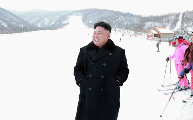 Ο Κιμ Γιονγκ Ουν εγκαινίασε το πρώτο χιονοδρομικό κέντρο της Βορείου Κορέας