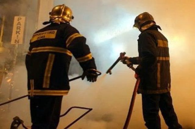 Υπό έλεγχο τέθηκε η πυρκαγιά στο Μοναστηράκι