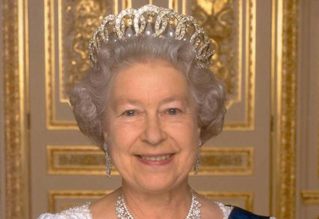 Για πόσους προέδρους μπορεί να διαρκέσει μια βασίλισσα;