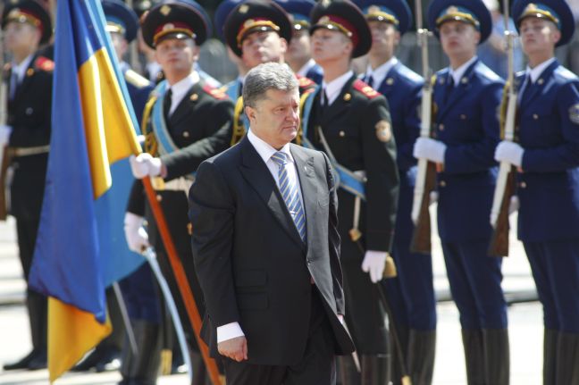 ΕΕ και ΝΑΤΟ χαιρετίζουν τον νέο πρόεδρο της Ουκρανίας