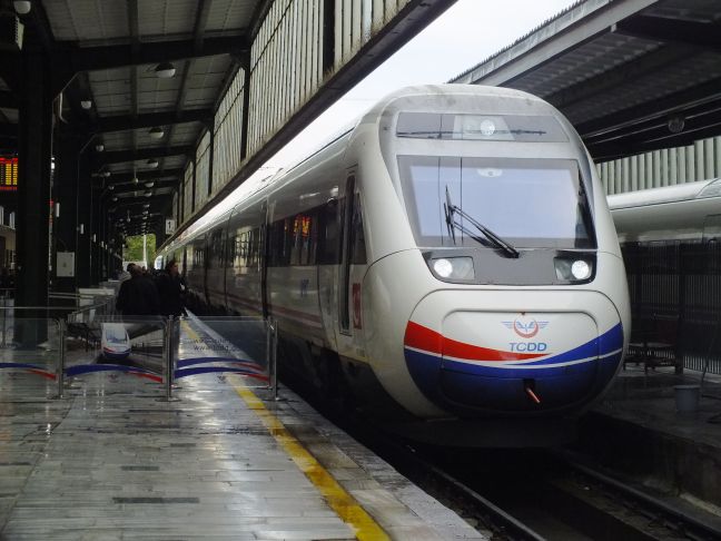 Σύγκρουση τρένων στην Τουρκία