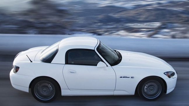 Κεντρομήχανο και υβριδικό το νέο Honda S2000